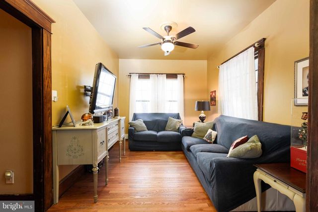 50 DELAWARE AVE, Penns Grove, NJ 08069