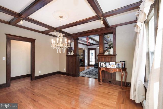 50 DELAWARE AVE, Penns Grove, NJ 08069