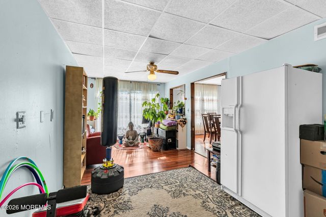 6 Riverwood Court, Toms River, NJ 08757