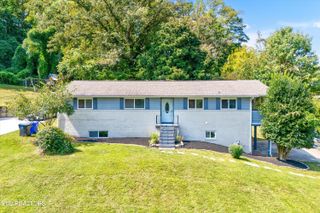 417 Bridge View Lane, Knoxville, TN 37914