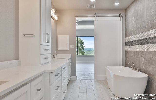 732 Salt Grass Trail, Bandera, TX 78003