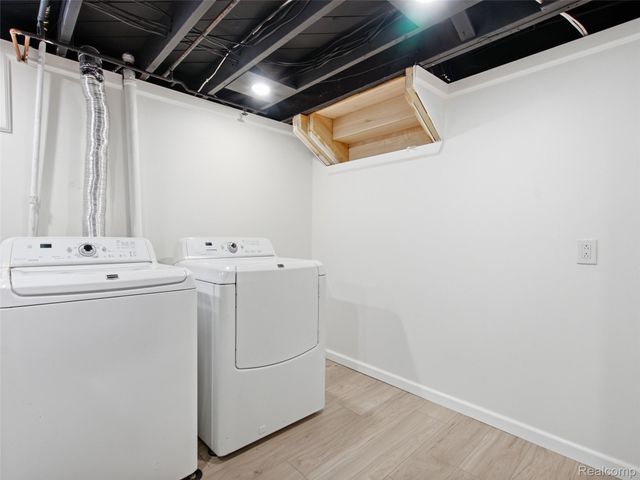 21924 Revere Street, St. Clair Shores, MI 48080