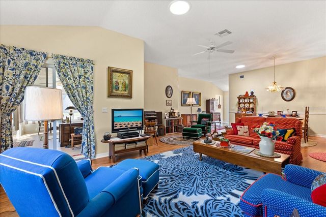 1301 FONTANA COURT, The Villages, FL 32159