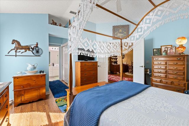 1301 FONTANA COURT, The Villages, FL 32159