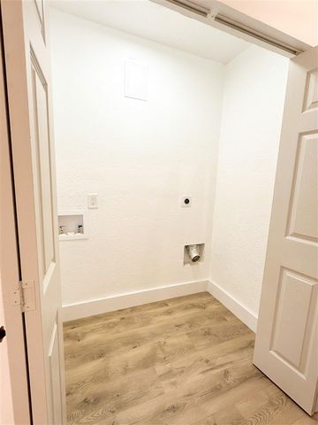 511 NW Bell Ave, Lawton, OK 73501