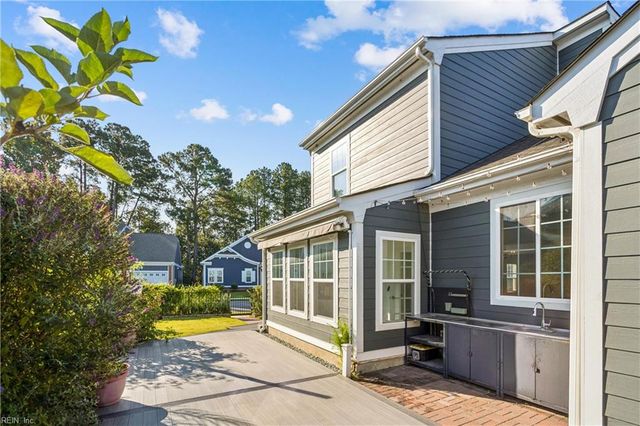100 Drifter DR, Suffolk, VA 23435