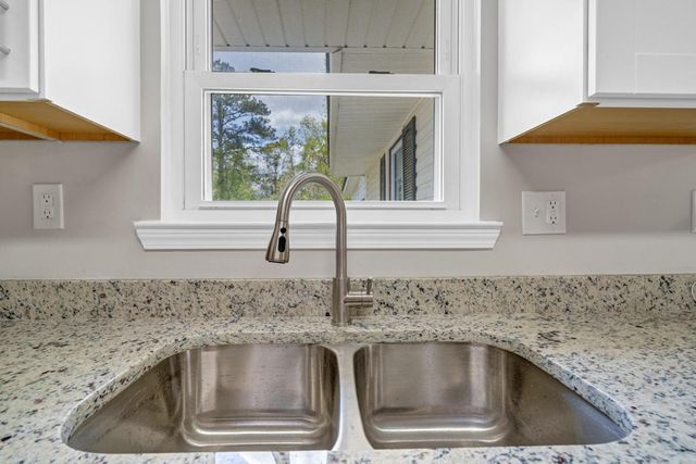 125 Braly Drive, Summerville, SC 29485