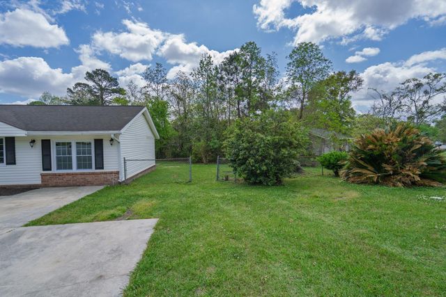 125 Braly Drive, Summerville, SC 29485