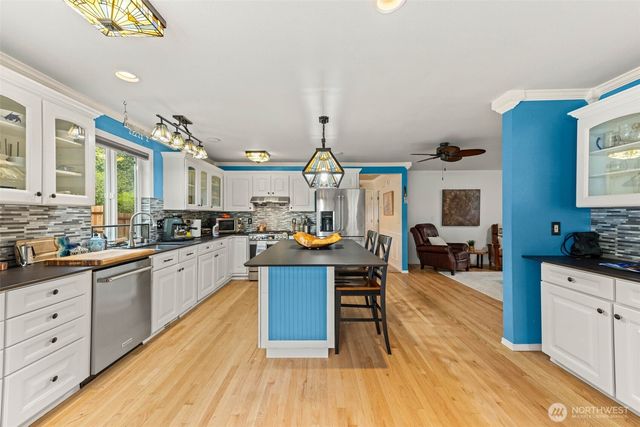 9721 132nd Street NW, Gig Harbor, WA 98329