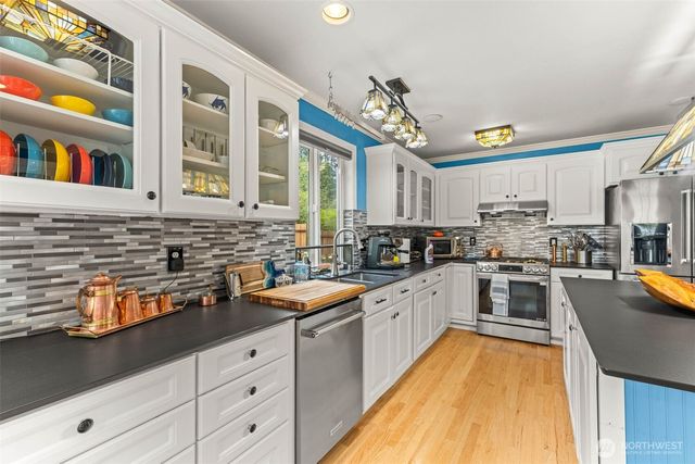 9721 132nd Street NW, Gig Harbor, WA 98329