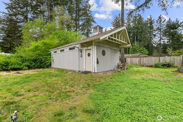 9721 132nd Street NW, Gig Harbor, WA 98329