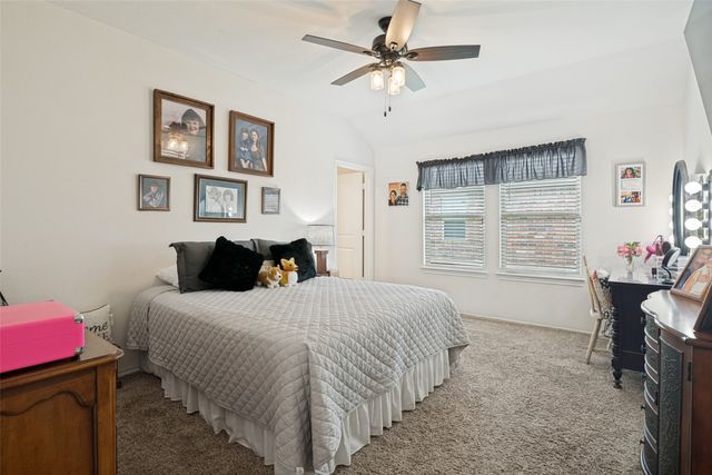 732 Meadow Creek Lane, Josephine, TX 75189