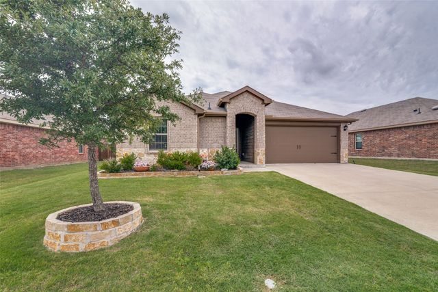 732 Meadow Creek Lane, Josephine, TX 75189