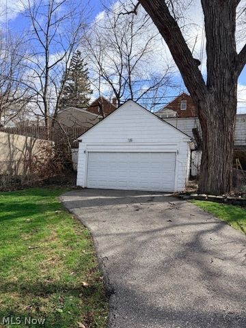 3557 Glencairn Road, Shaker Heights, OH 44122