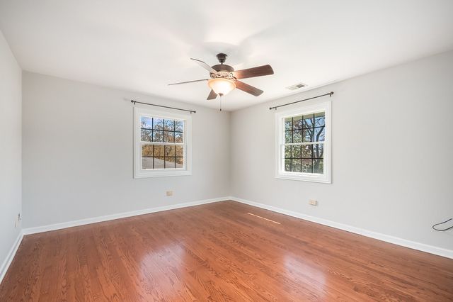 1000 N Westgate Road, Mount Prospect, IL 60056