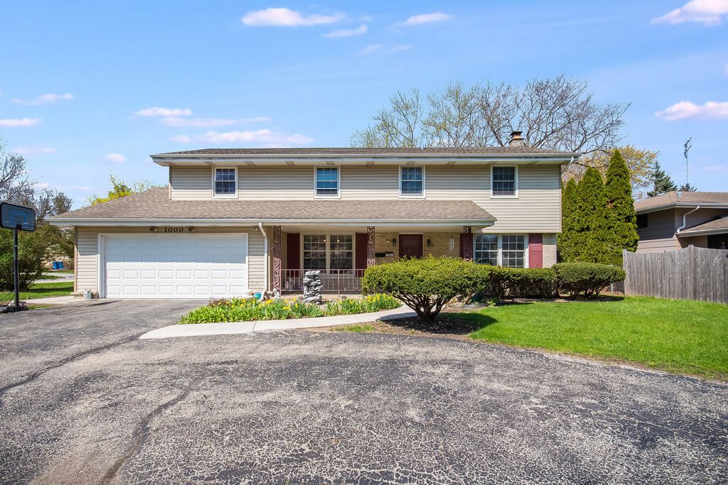 1000 N Westgate Road, Mount Prospect, IL 60056