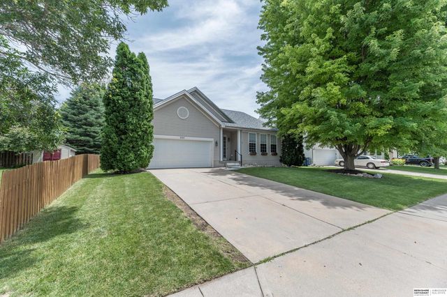 2157 N 162nd Avenue, Omaha, NE 68116