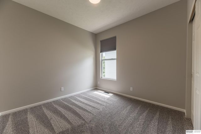 2157 N 162nd Avenue, Omaha, NE 68116