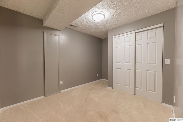 2157 N 162nd Avenue, Omaha, NE 68116