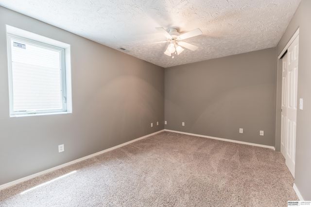 2157 N 162nd Avenue, Omaha, NE 68116