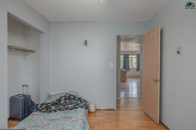 812 ANDREW STREET, Fairbanks, AK 99709