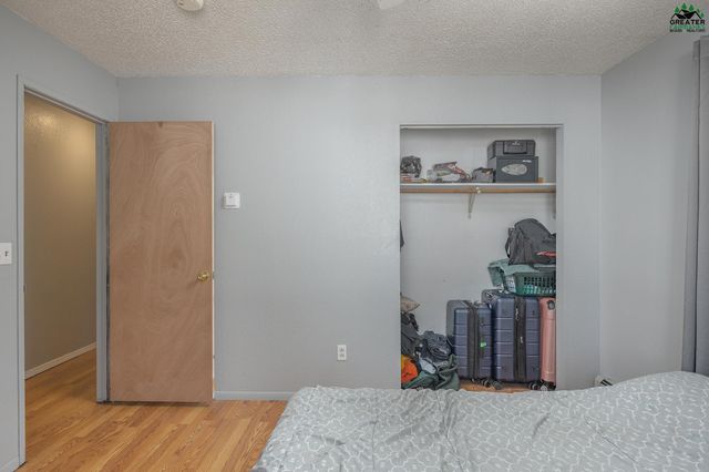 812 ANDREW STREET, Fairbanks, AK 99709