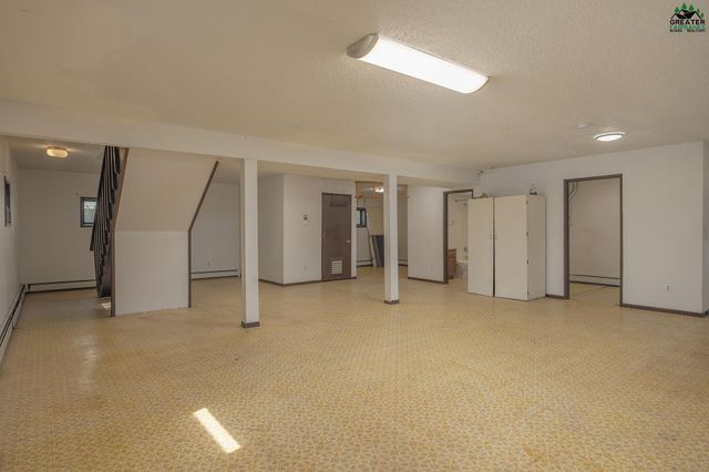 812 ANDREW STREET, Fairbanks, AK 99709