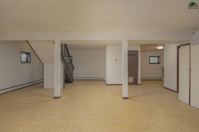 812 ANDREW STREET, Fairbanks, AK 99709