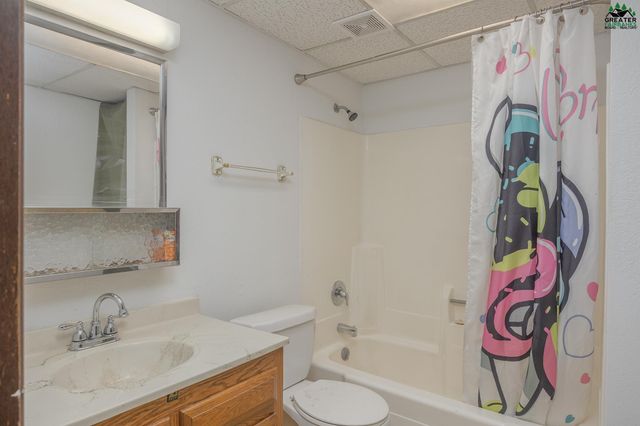 812 ANDREW STREET, Fairbanks, AK 99709