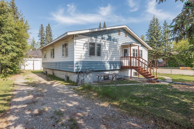812 ANDREW STREET, Fairbanks, AK 99709