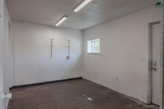 812 ANDREW STREET, Fairbanks, AK 99709