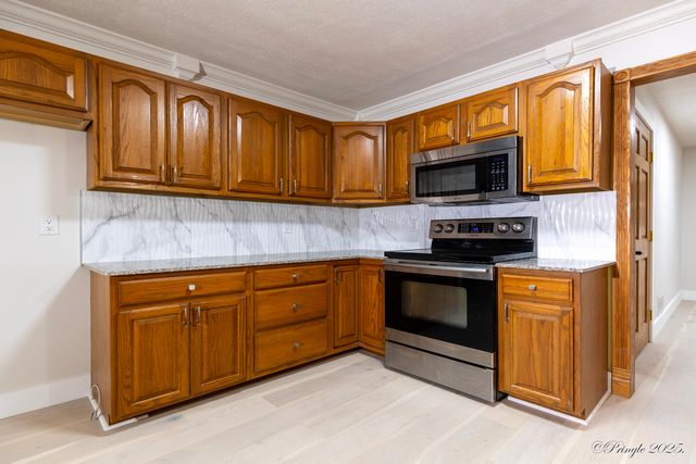 5133 County Road 4650, Pomona, MO 65789