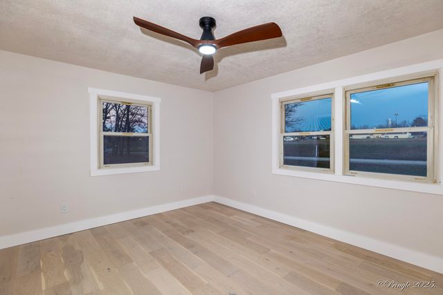 5133 County Road 4650, Pomona, MO 65789