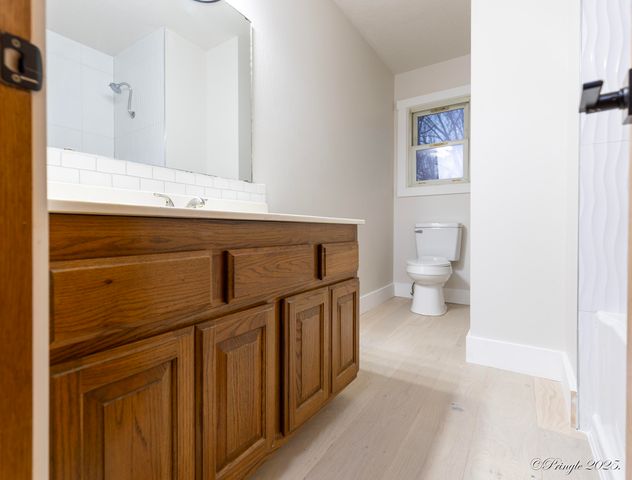 5133 County Road 4650, Pomona, MO 65789