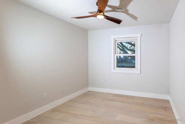 5133 County Road 4650, Pomona, MO 65789