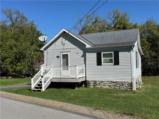 10 Elm St., Chartiers, PA 15347