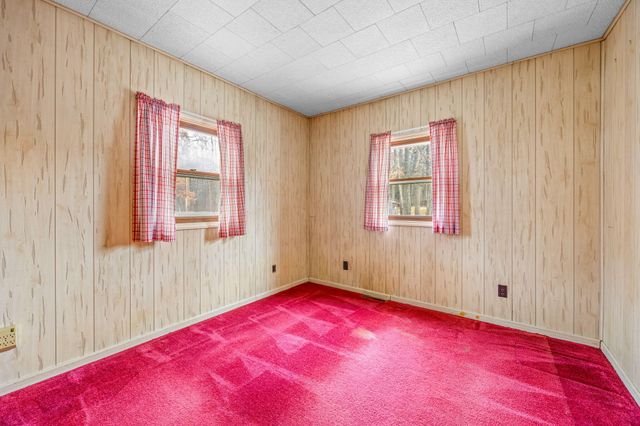 9577 Shore Drive, Morton Twp, MI 49332