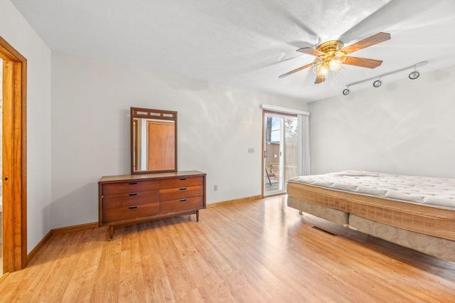 9577 Shore Drive, Morton Twp, MI 49332