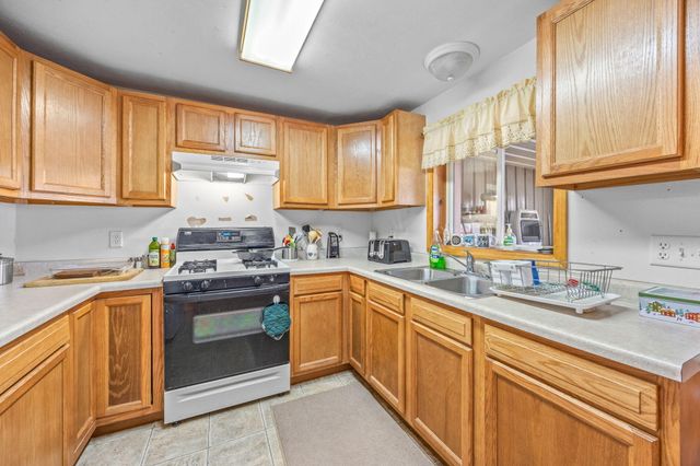 9577 Shore Drive, Morton Twp, MI 49332