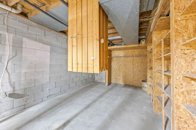 9577 Shore Drive, Morton Twp, MI 49332