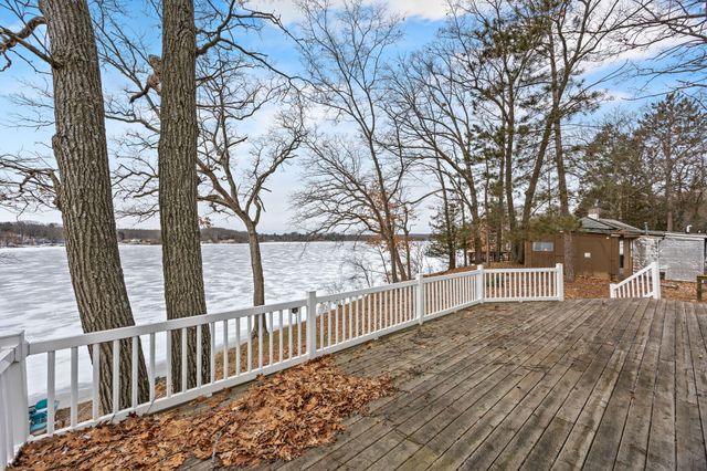 9577 Shore Drive, Morton Twp, MI 49332