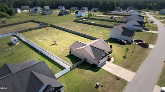 175 Day Lily Street, Selma, NC 27576
