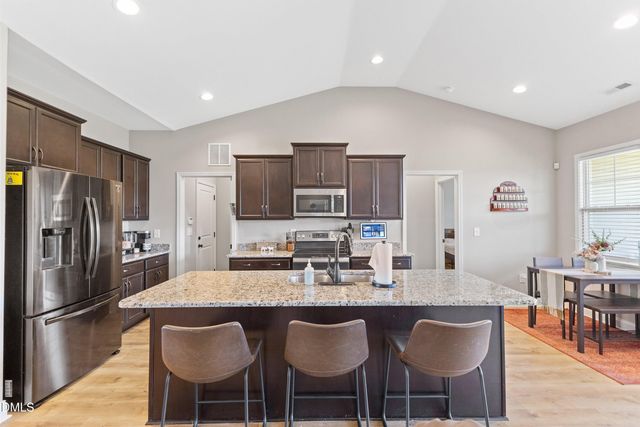 175 Day Lily Street, Selma, NC 27576