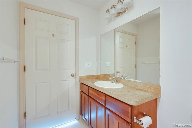 16897 Carriage Way, Northville, MI 48168