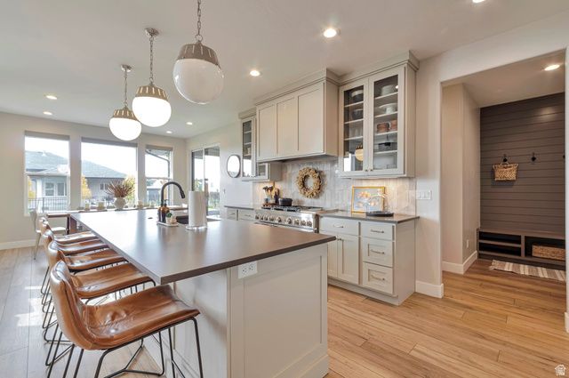 15 N MORNING MIST LN, Kaysville, UT 84037