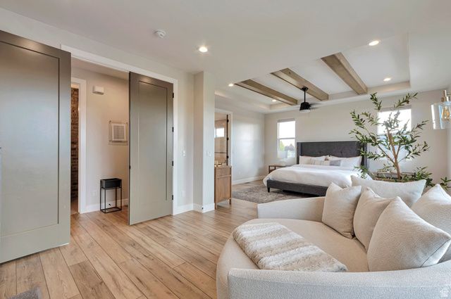 15 N MORNING MIST LN, Kaysville, UT 84037