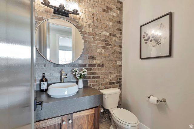 15 N MORNING MIST LN, Kaysville, UT 84037