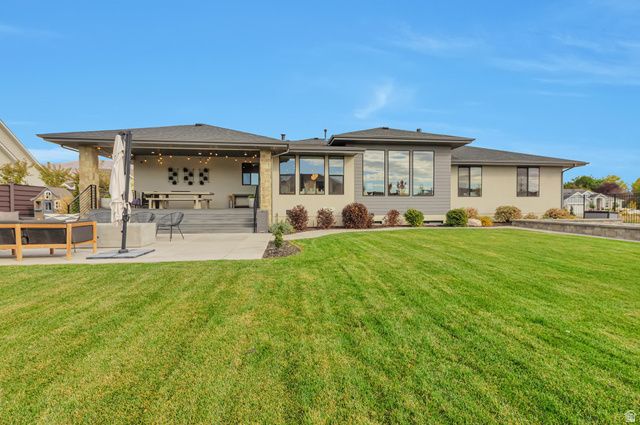 15 N MORNING MIST LN, Kaysville, UT 84037