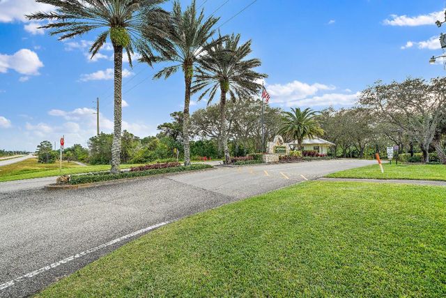 12921 SE Crooked Stick Lane, Hobe Sound, FL 33455