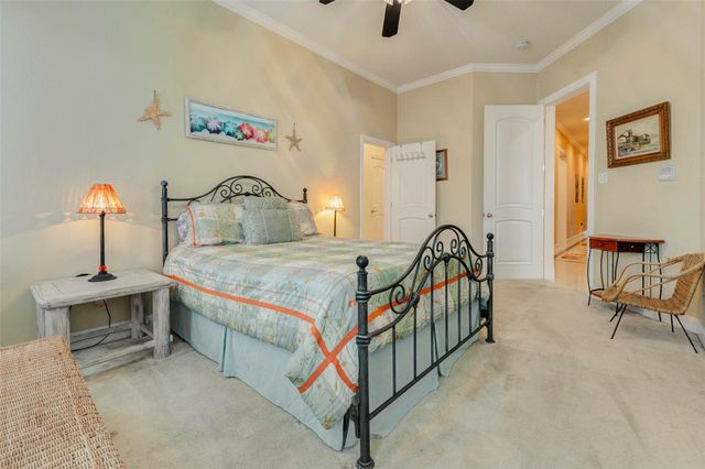 2732 Broadway Street, Dickinson, TX 77539